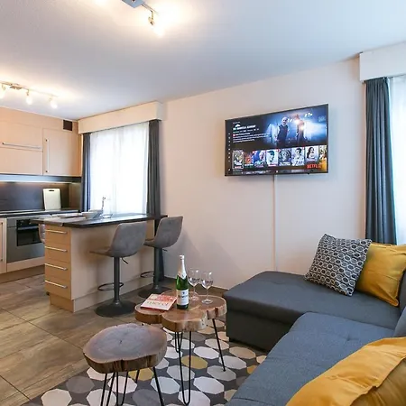 Spirit Apartments - Studio 1 Und 2 - Kueche - Parkplatz Engelberg Extérieur photo