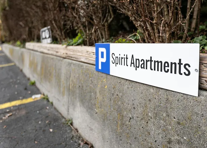 Spirit Apartments - Studio 1 Und 2 - Kueche - Parkplatz